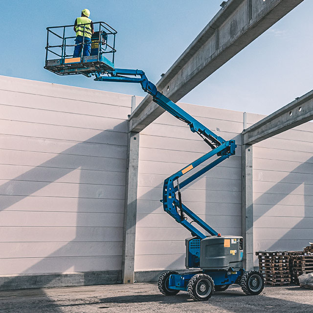 boom-lift-in-action-2